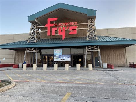 fry's electronics.